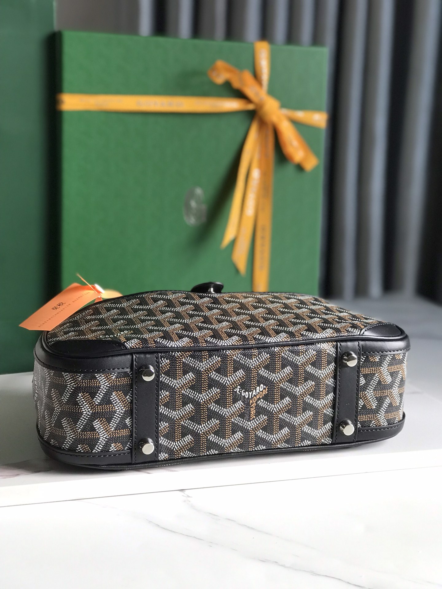 Bagsaaa G09ard Saint Jeanne Black Bag - 26×17×8cm