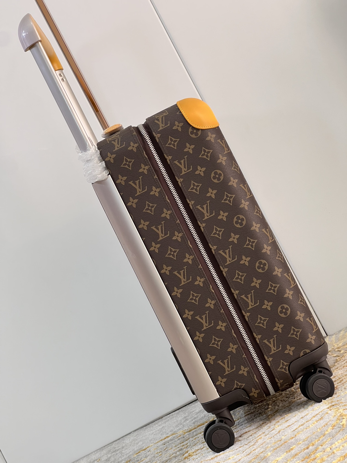 Bagsaaa L0vis Vvtt0n Monogram canvas Rolling Luggage Yellow - 35*23*53CM