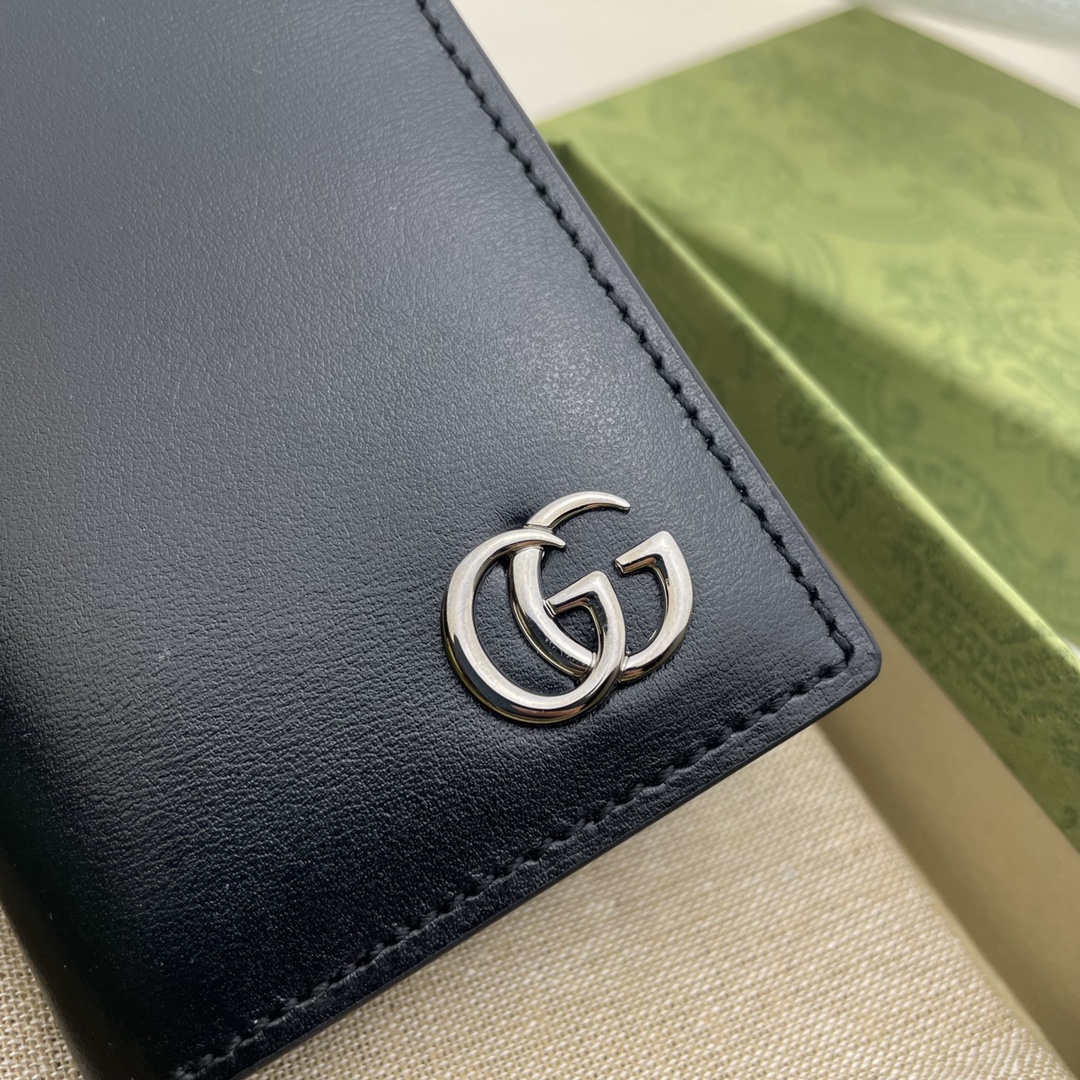 Bagsaaa Gvc*1 GG Marmont card case in black smooth leather -7*10.5CM