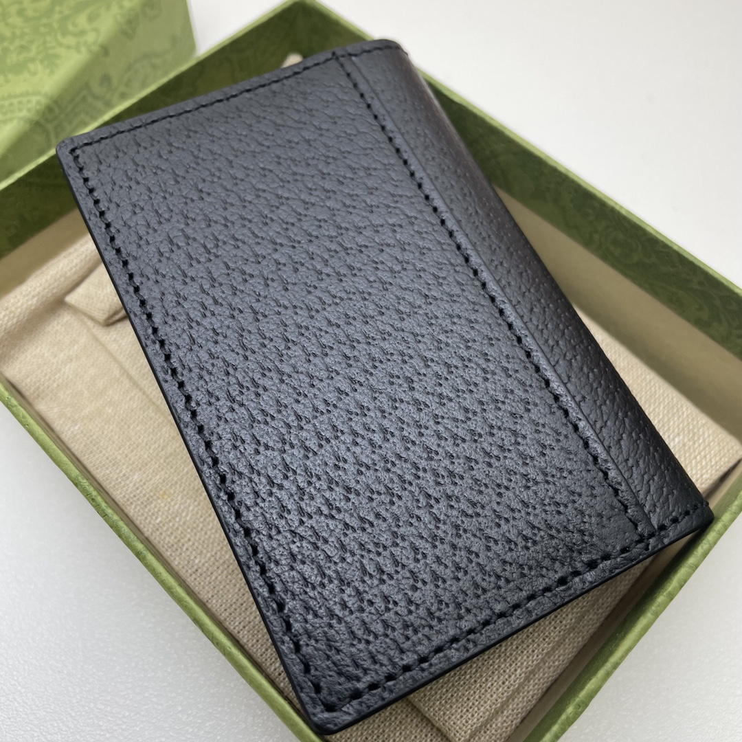 Bagsaaa Gvc*1 GG Marmont card case in black leather -7*10.5CM