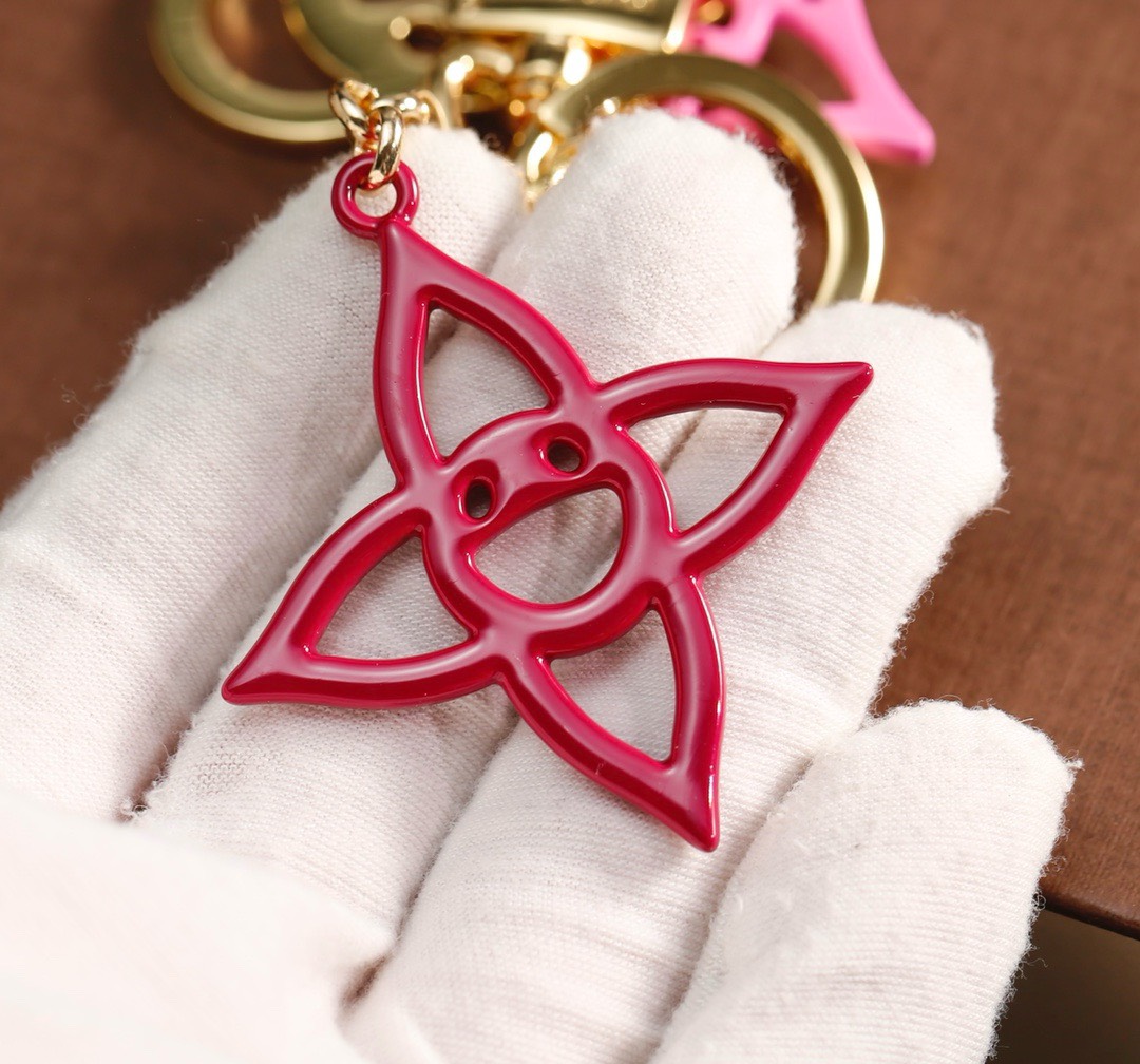 Bagsaaa L0vis Vvtt0n Cosmic Blossom Keychain and Bag Charm
