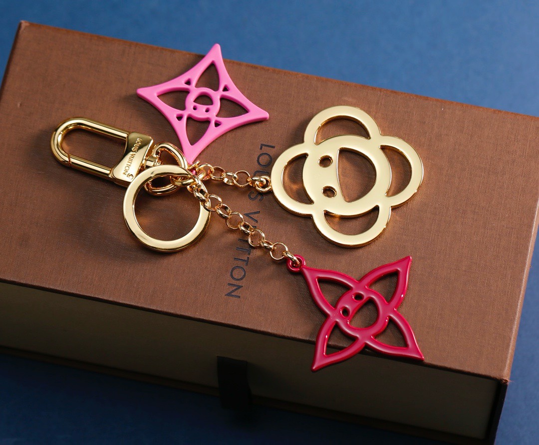 Bagsaaa L0vis Vvtt0n Cosmic Blossom Keychain and Bag Charm
