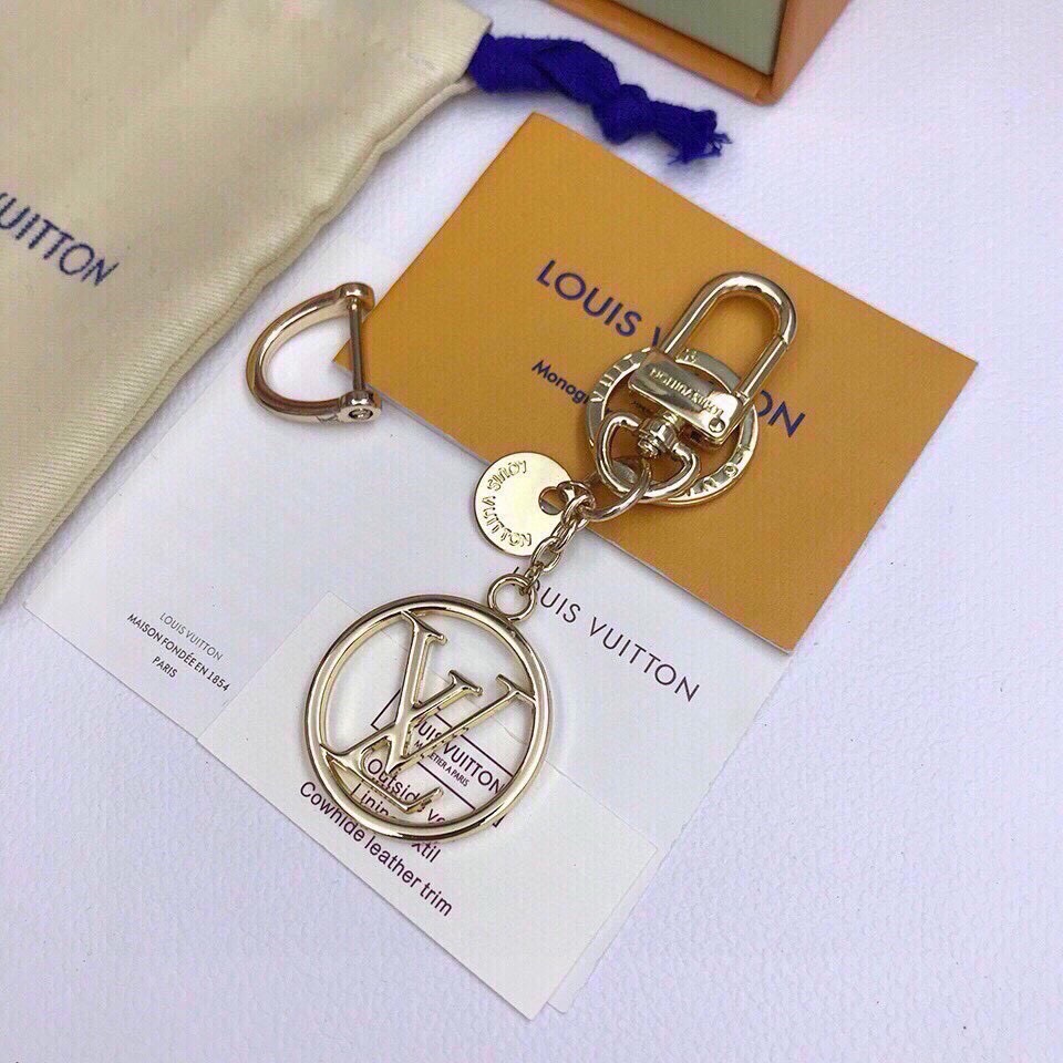 Bagsaaa L0vis Vvtt0n Circle LV Key Chain and Bag Charm