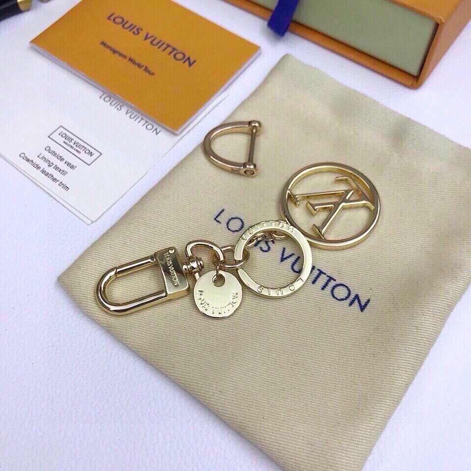 Bagsaaa L0vis Vvtt0n Circle LV Key Chain and Bag Charm