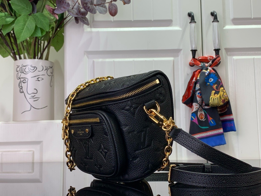 Bagsaaa L0vis Vvtt0n Mini Bumbag Black - 17x12x9.5cm