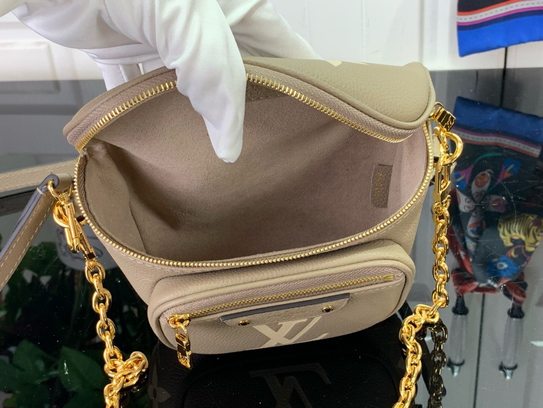 Bagsaaa L0vis Vvtt0n Mini Bumbag Taupe - 17x12x9.5cm