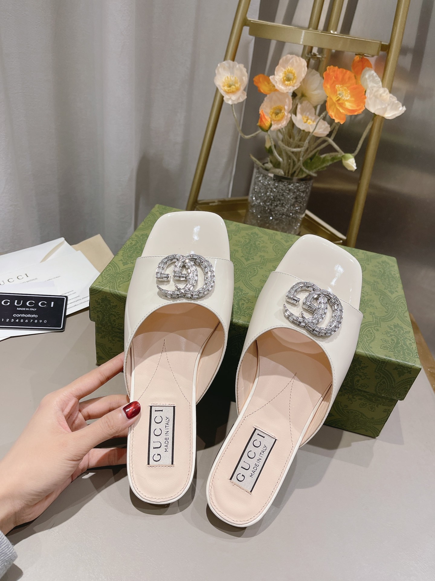 Bagsaaa Gvc*1 Double G Slides White