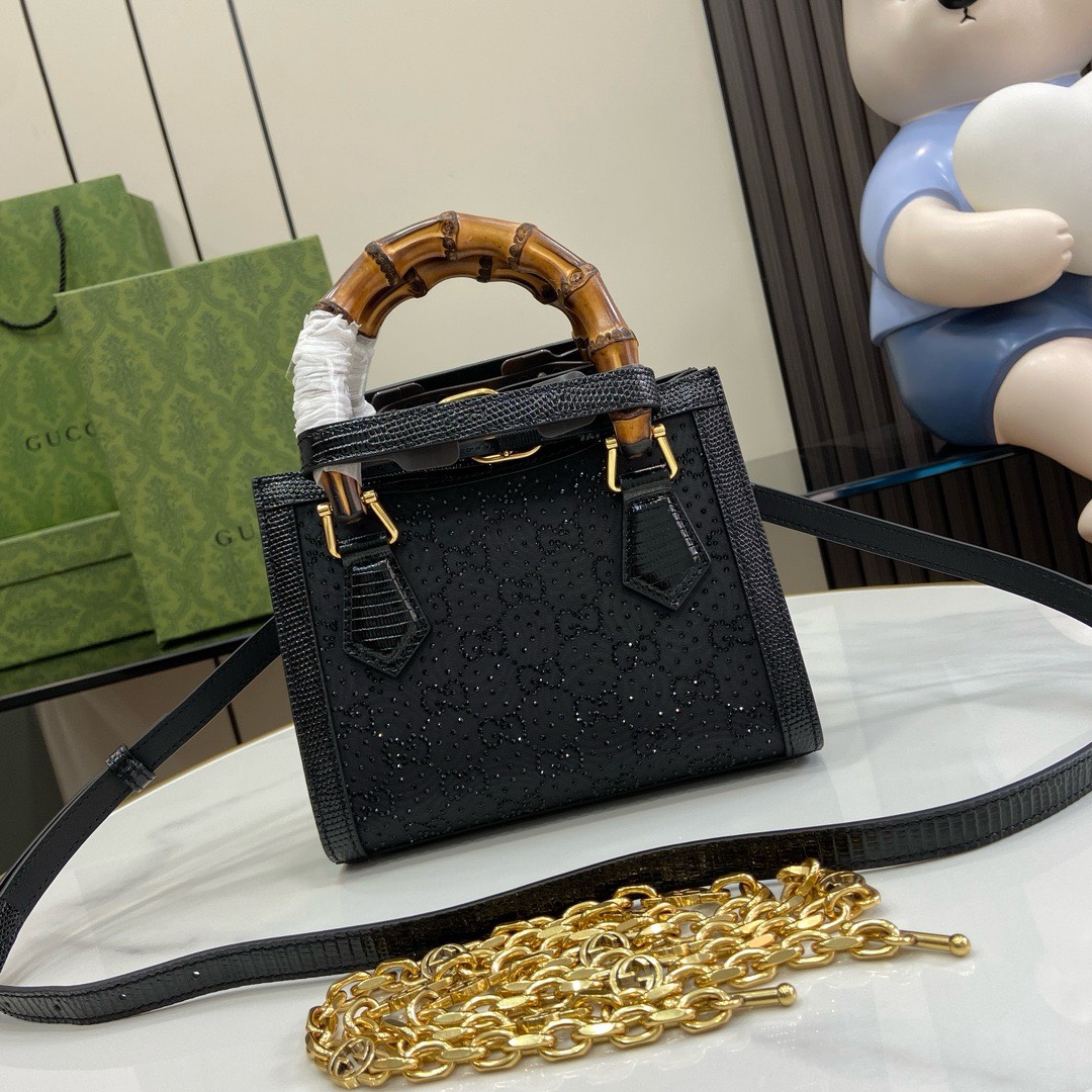 Bagsaaa Gvc*1 Diana mini leather handbag
