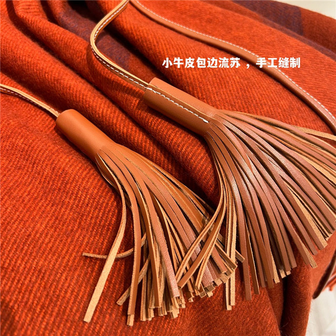 Bagsaaa H**me5 Poncho In Orange 171cm x 142cm