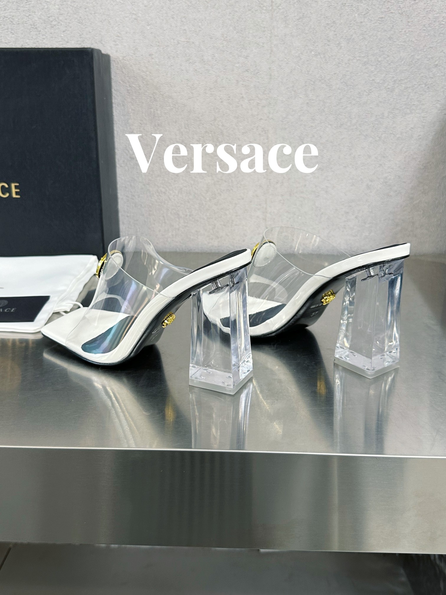 Bagsaaa Versace Sandals In White