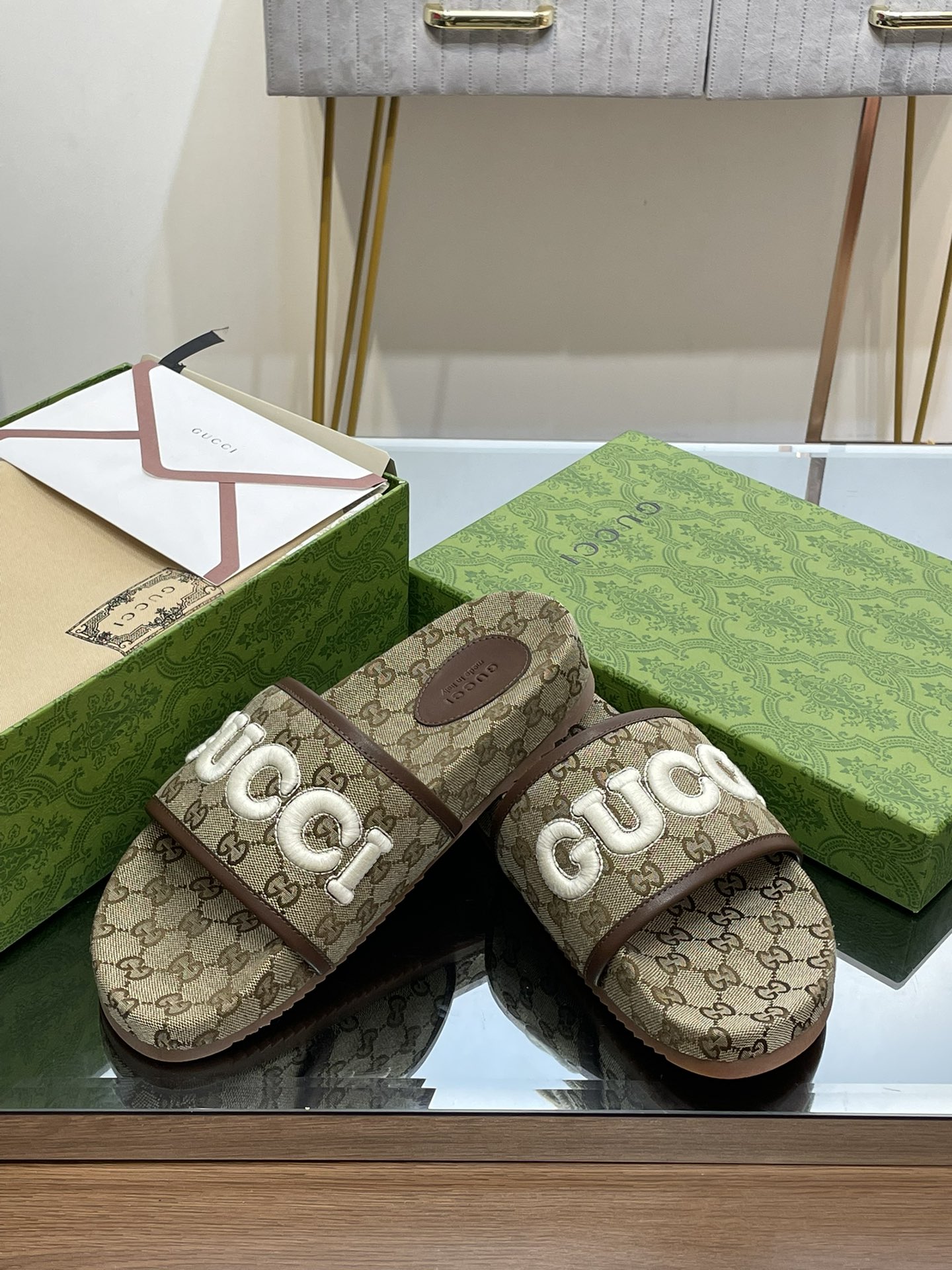 Bagsaaa Gvc*1 Slides Small GG Ebony In Brown 02