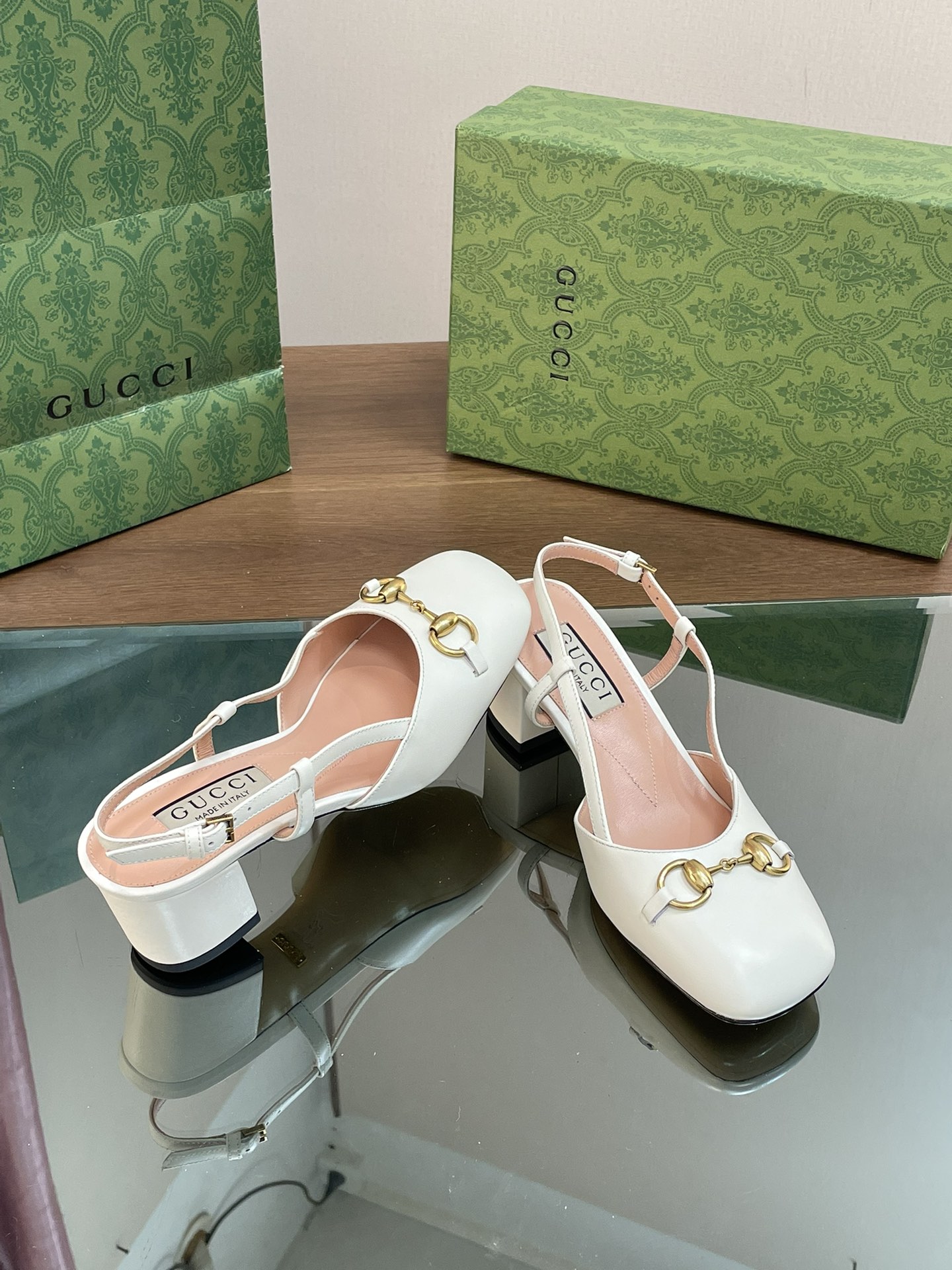 Bagsaaa Gvc*1 Horsebit Slingback In White Leather