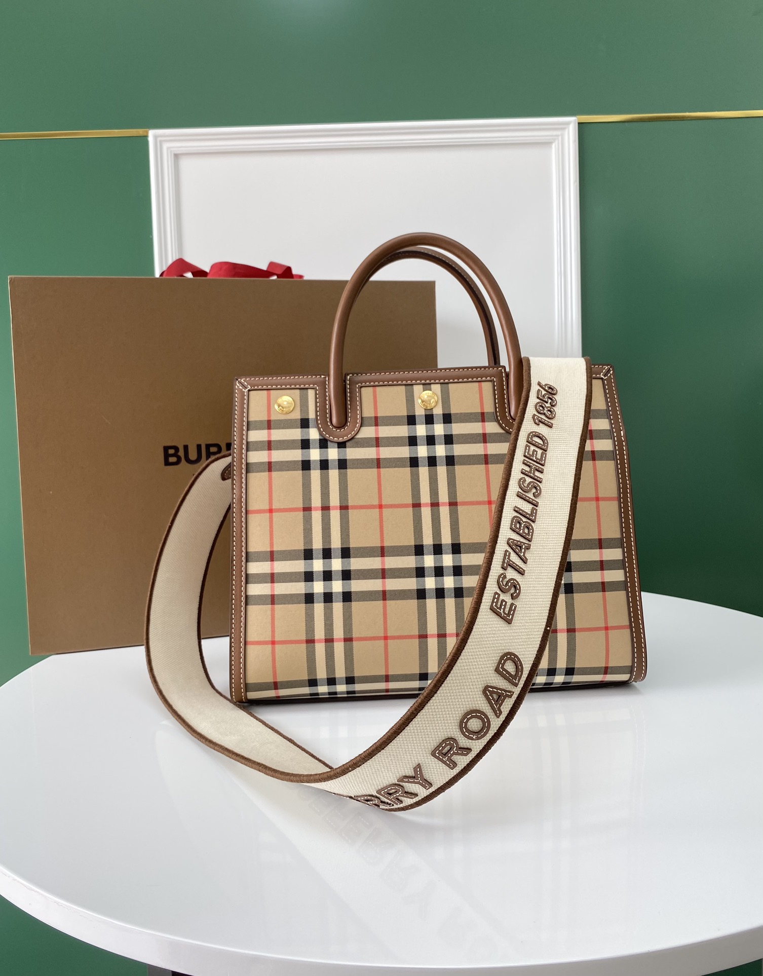 Bagsaaa Bv*b*rry Double Handle Bag Archive Beige