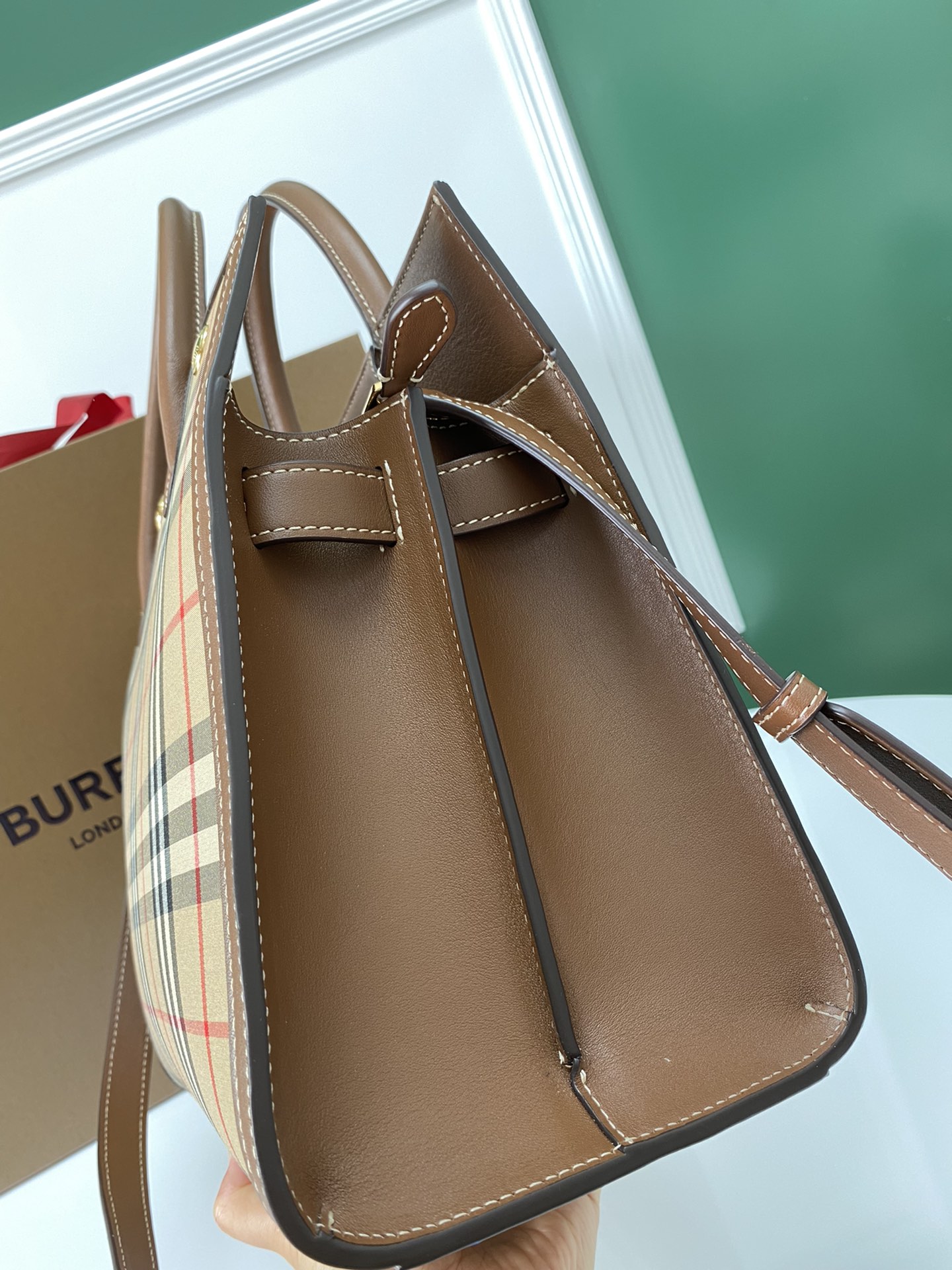 Bagsaaa Bv*b*rry Double Handle Bag Archive Beige