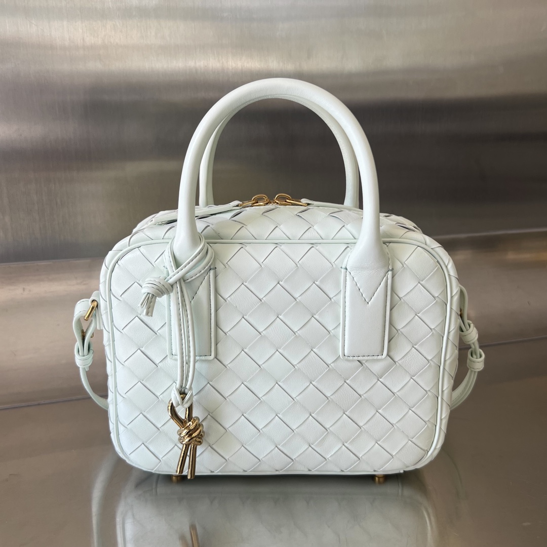Bagsaaa B0tt*ga Ven*ta Small Getaway Mint - 23.5x17.5x9cm