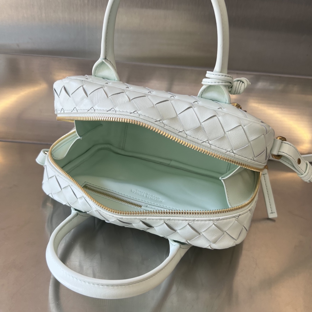 Bagsaaa B0tt*ga Ven*ta Small Getaway Mint - 23.5x17.5x9cm