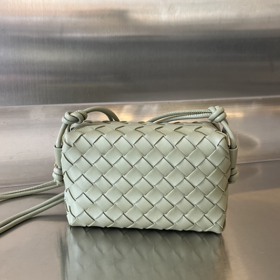 Bagsaaa B0tt*ga Ven*ta Loop Bag Green - 17x10x6cm