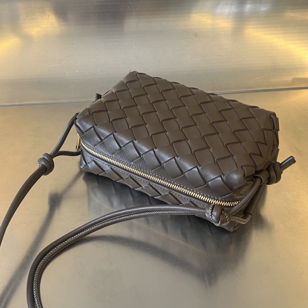 Bagsaaa B0tt*ga Ven*ta Loop Bag Dark Brown - 17x10x6cm
