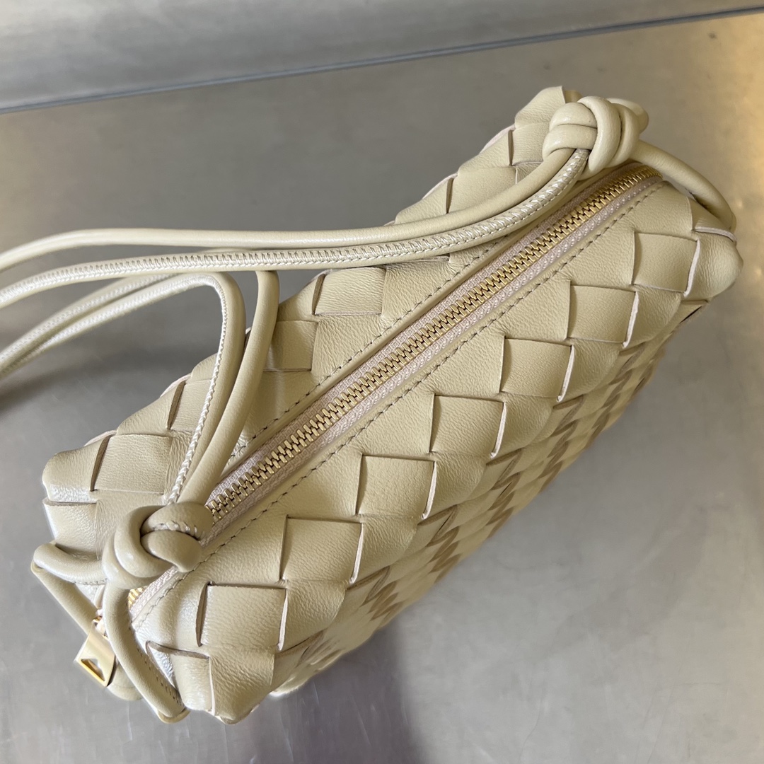 Bagsaaa B0tt*ga Ven*ta Loop Bag Dark Beige - 17x10x6cm