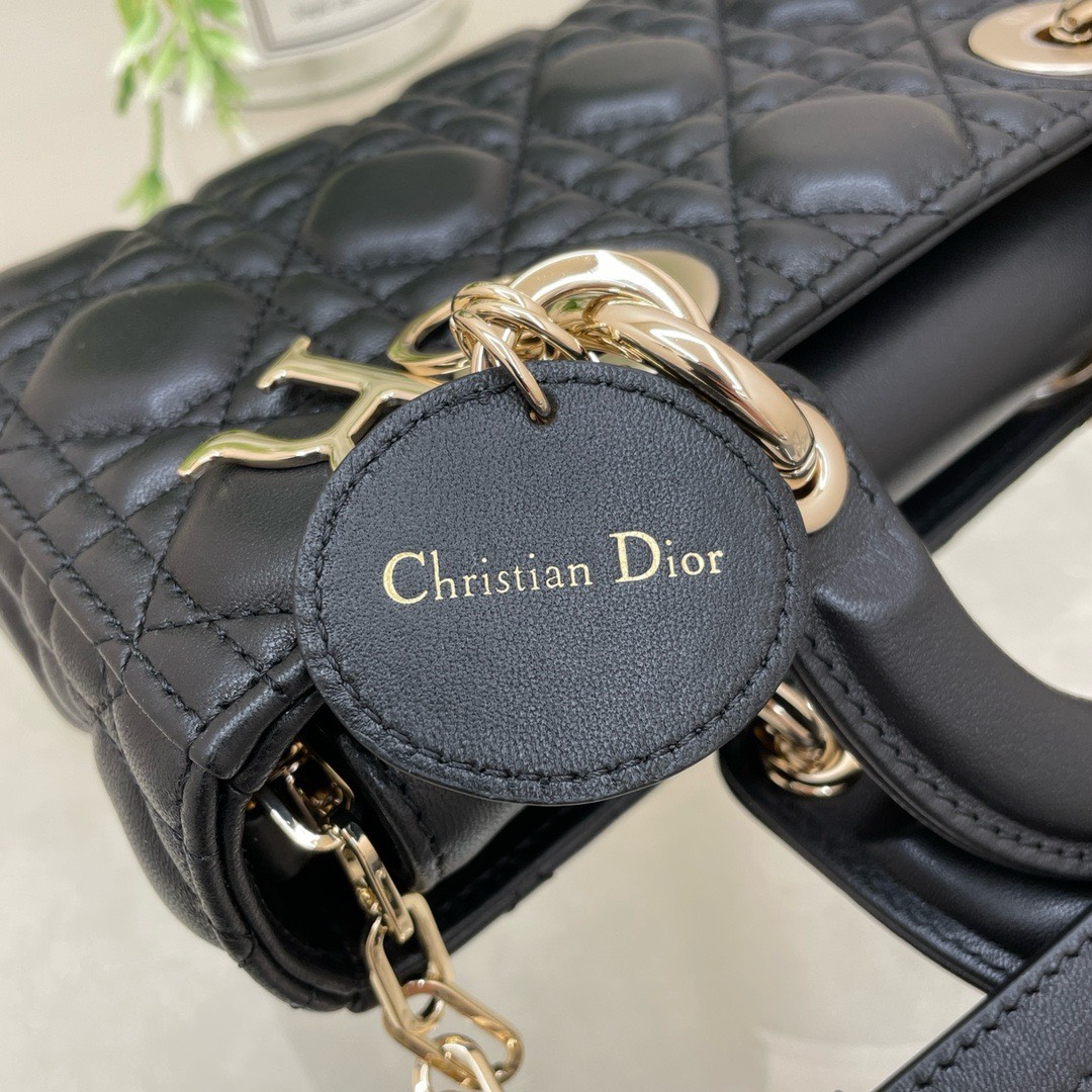 Bagsaaa D10r Lady D - Joy Small In Black Leather - 22x12x6 cm