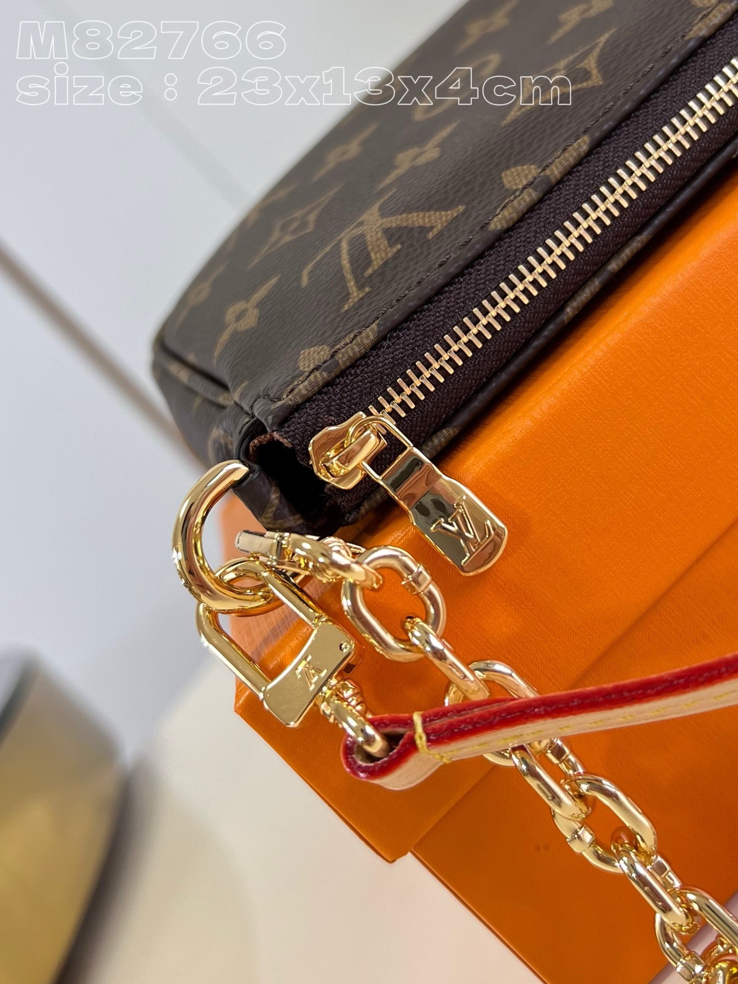 Bagsaaa L0vis Vvtt0n Pochette Accessoires Bag - M82766 - 23.5 x 13.5 x 4 cm