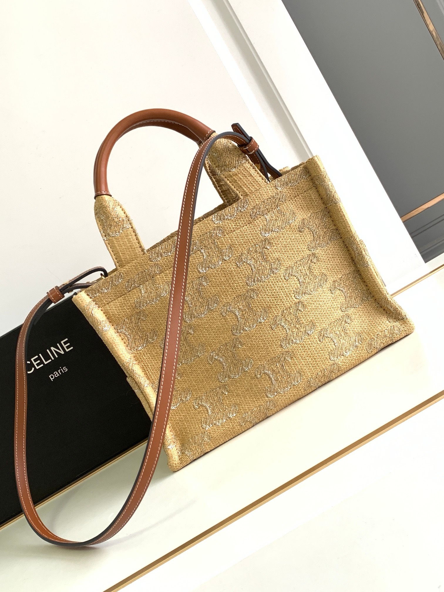 Bagsaaa Ce1i*e Small Cabas Thais in Raffia Triomphe Jacquard Natural - 25.5x18.5x12cm