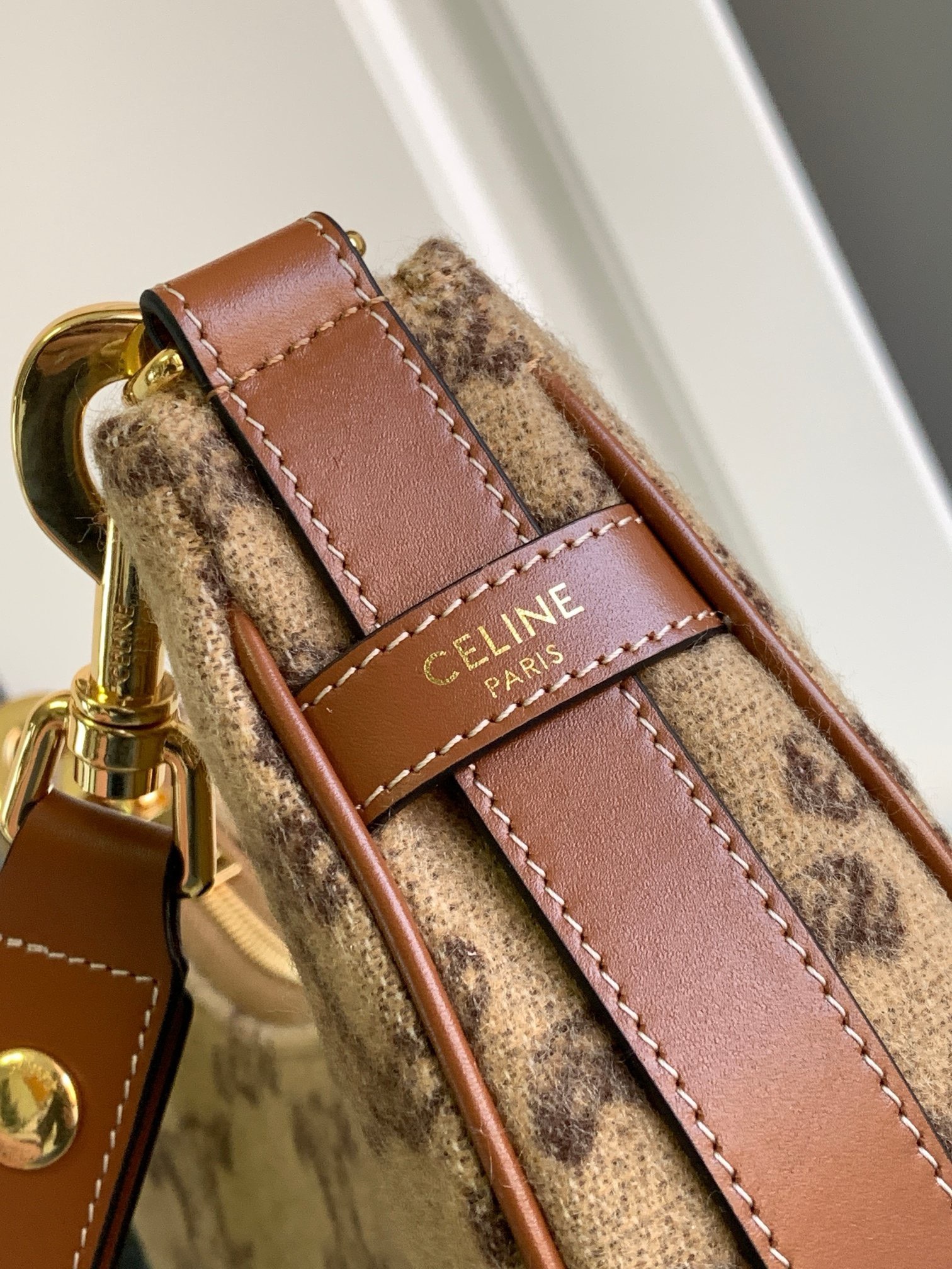 Bagsaaa Ce1i*e Ava Strap Cabas Thais in Raffia Triomphe Jacquard Natural