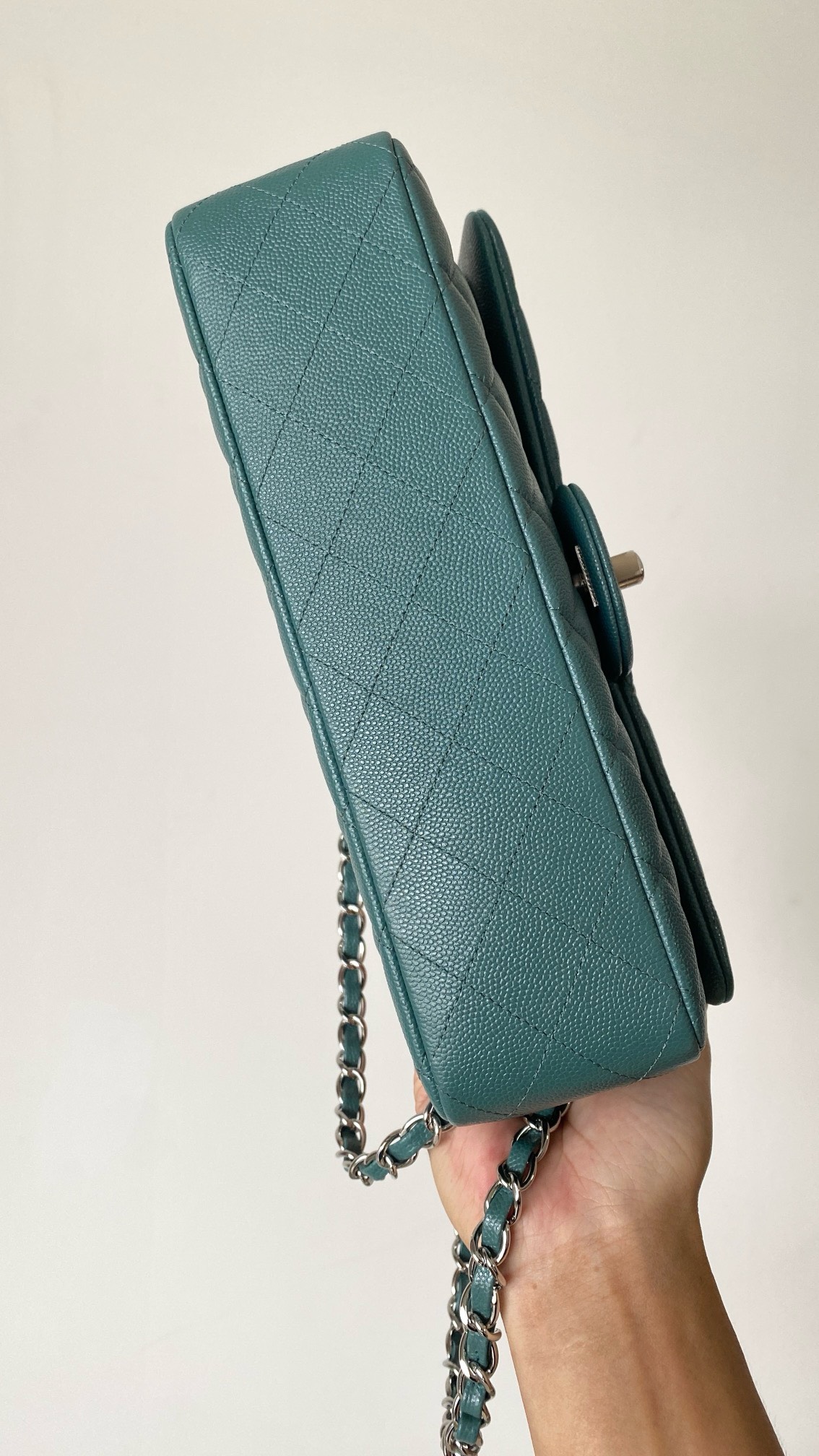 Bagsaaa Ch**el Classic Flap Bag In Dark Green Caviar - 25cm