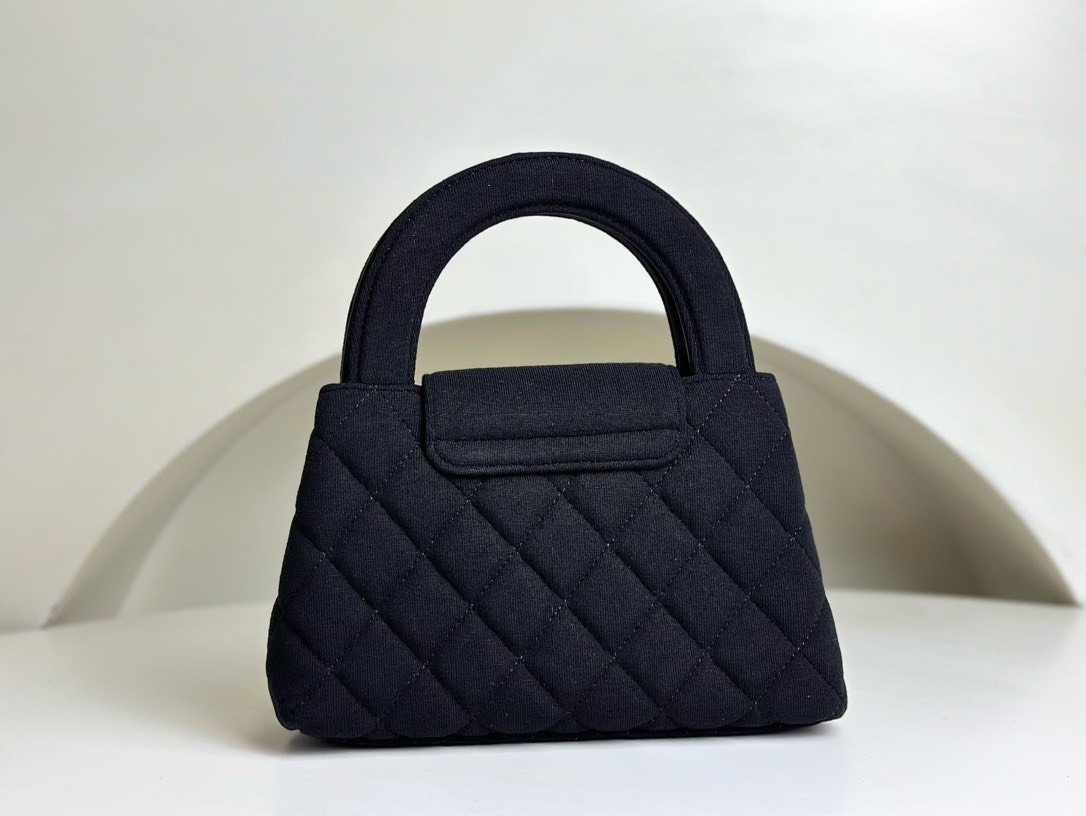 Bagsaaa Ch**el 23K Kelly Denim Black Bag - 19x13x7cm