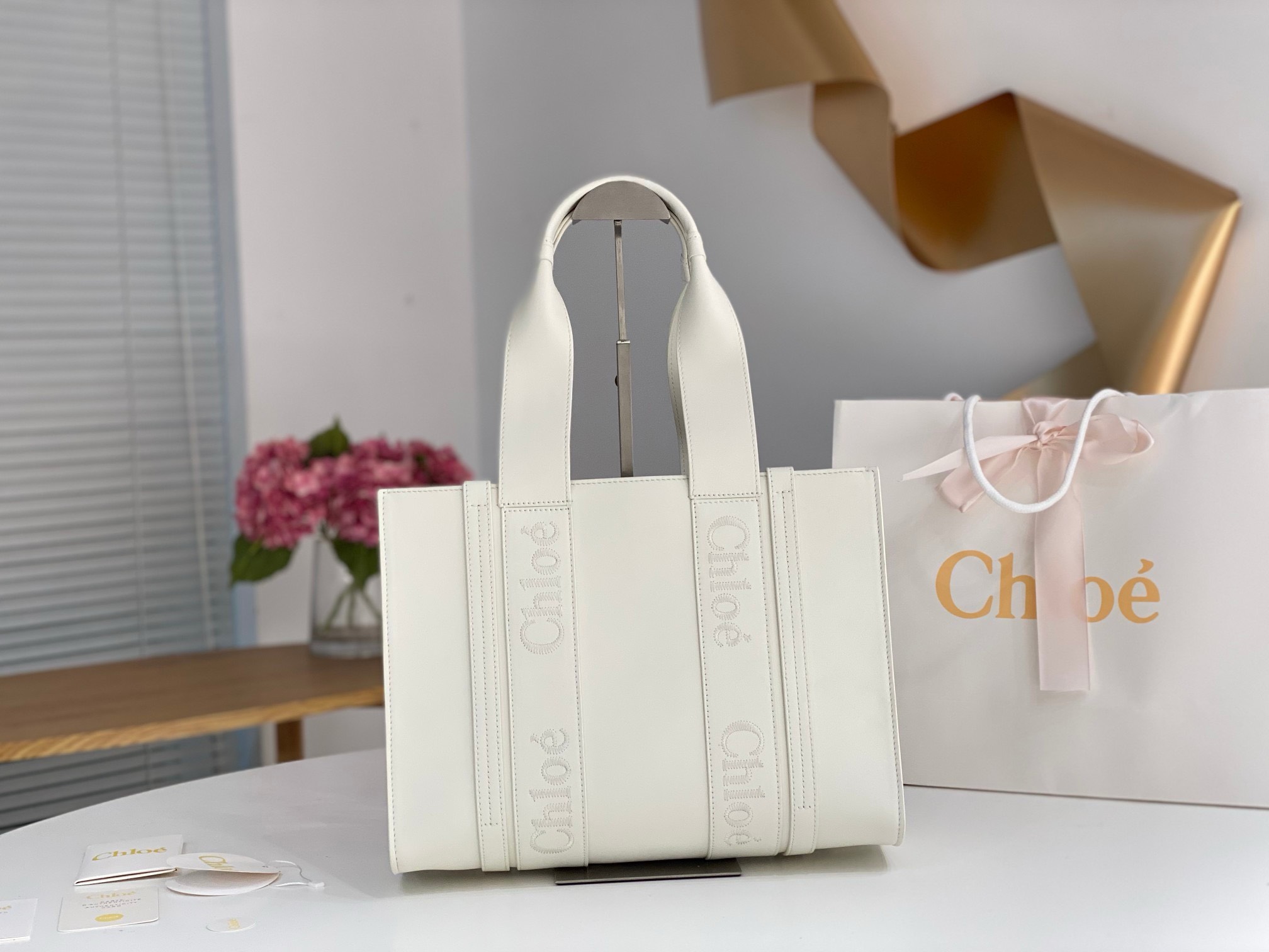 Bagsaaa Chloe Medium Woody Tote Bag Calfskin White - 37x26x12cm