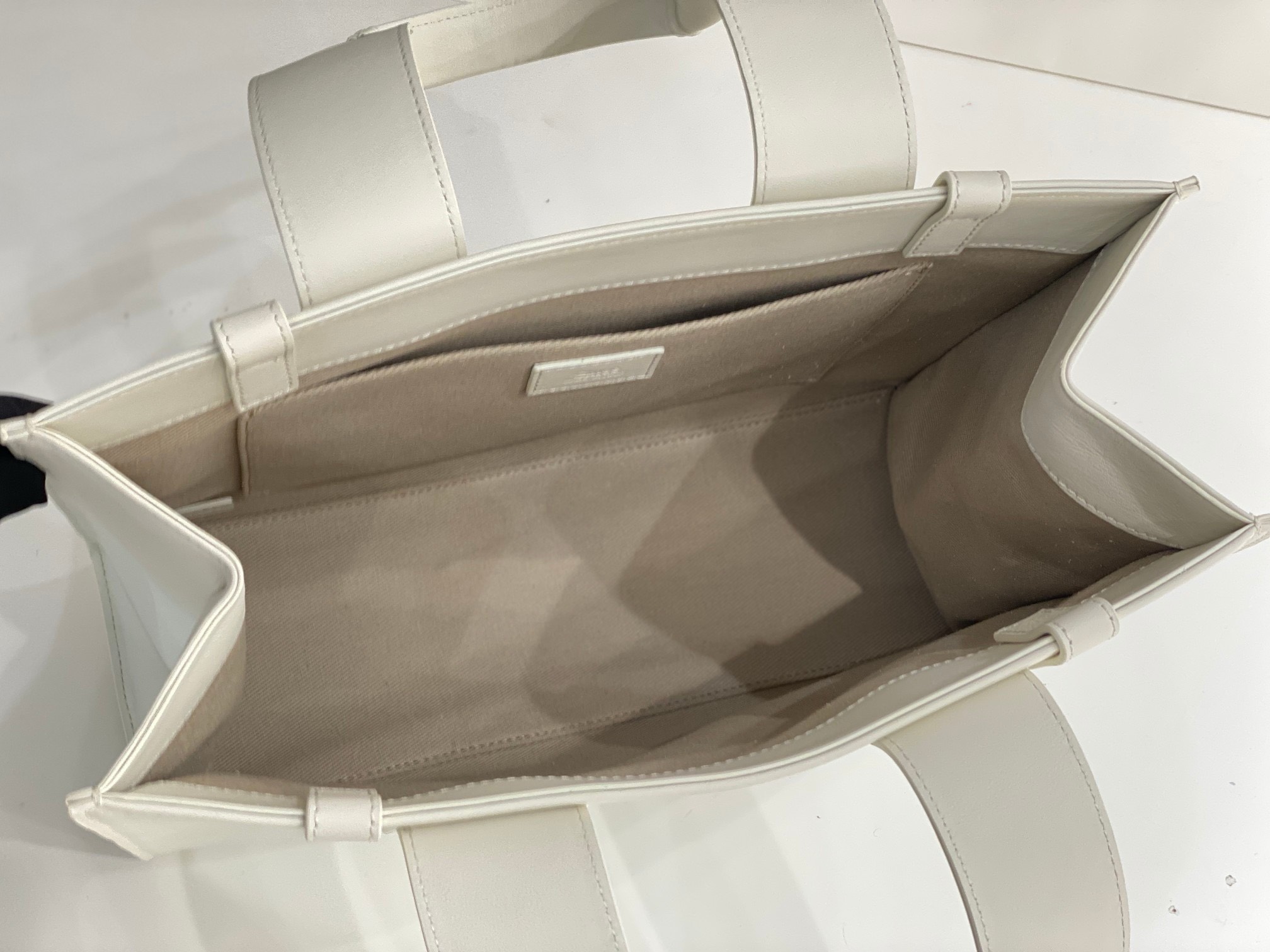 Bagsaaa Chloe Medium Woody Tote Bag Calfskin White - 37x26x12cm