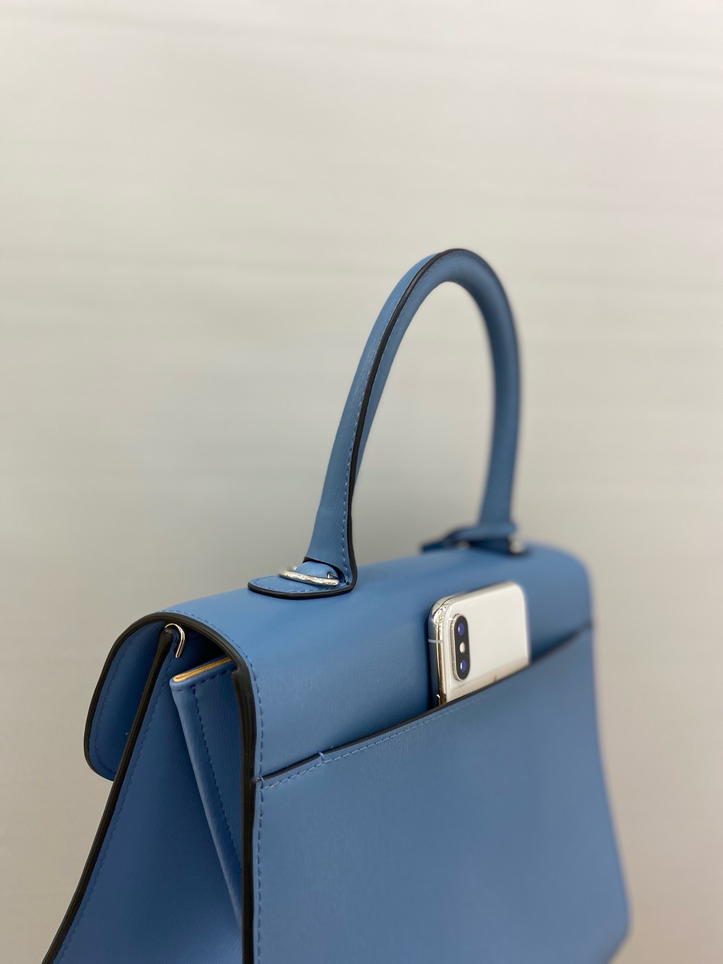 Bagsaaa Delvaux Calfskin MM Brillant Satchel Blue