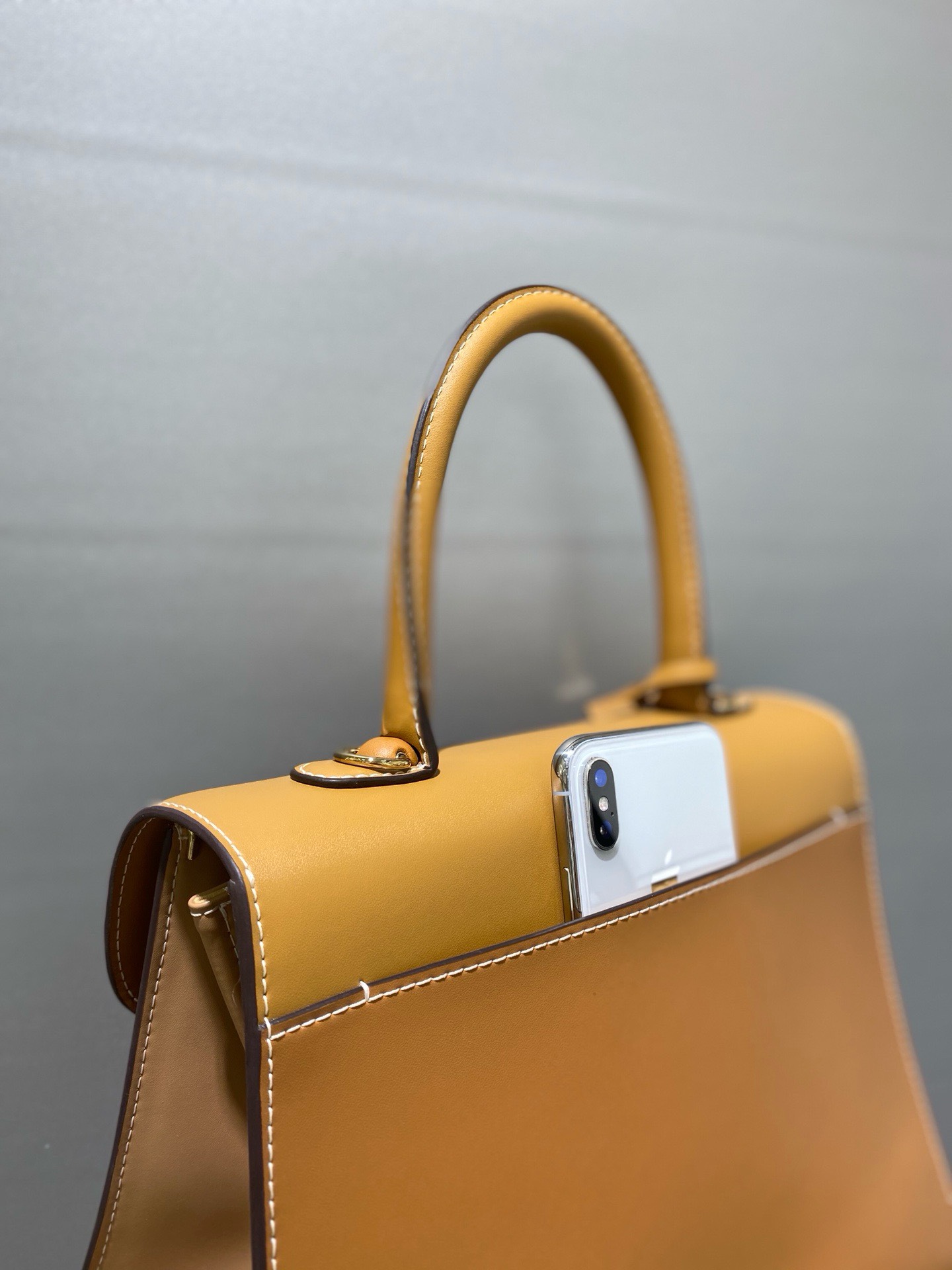 Bagsaaa Delvaux Calfskin MM Brillant Satchel Brown
