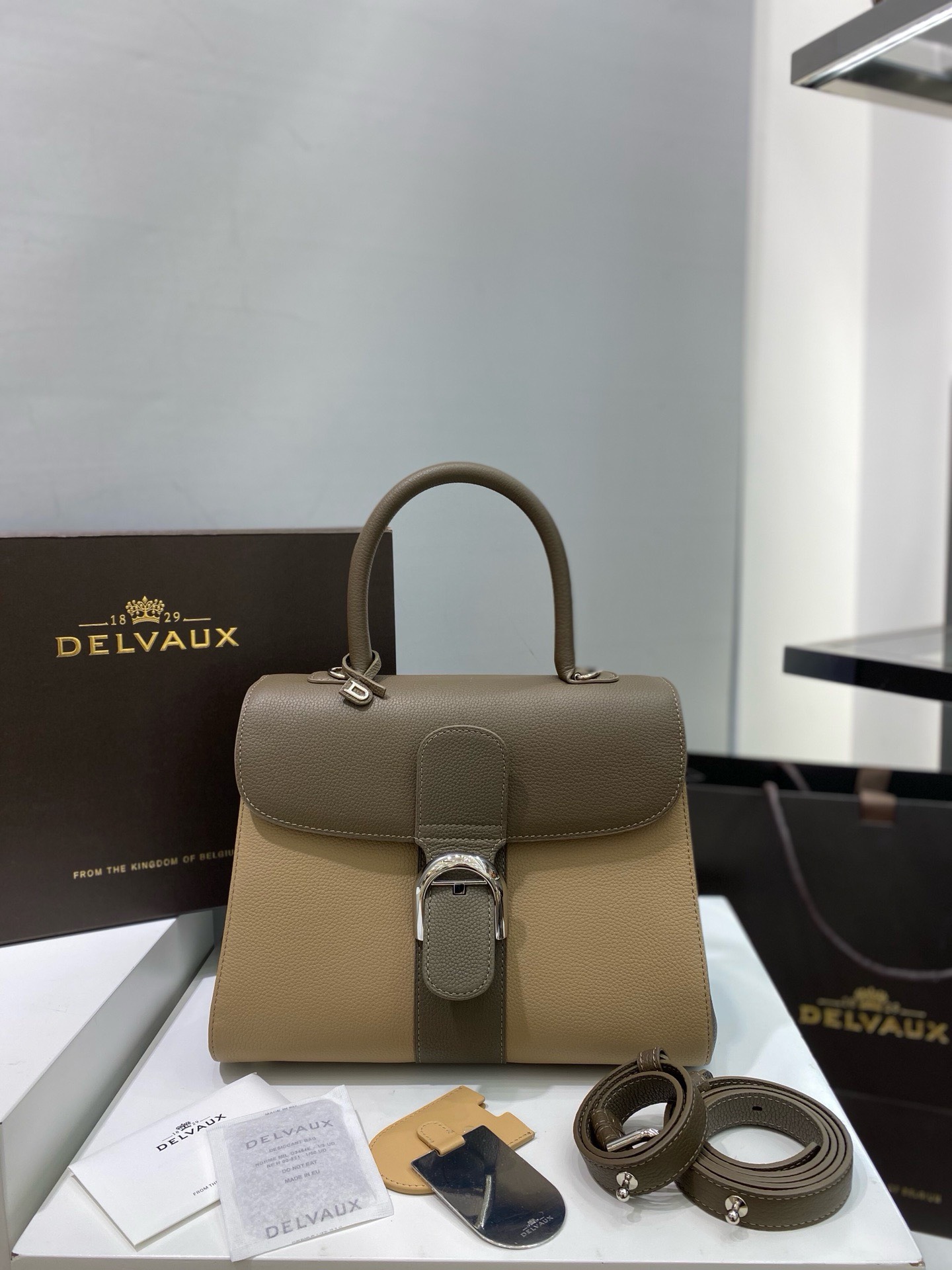 Bagsaaa Delvaux MM Brillant Satchel Grey & Taupe