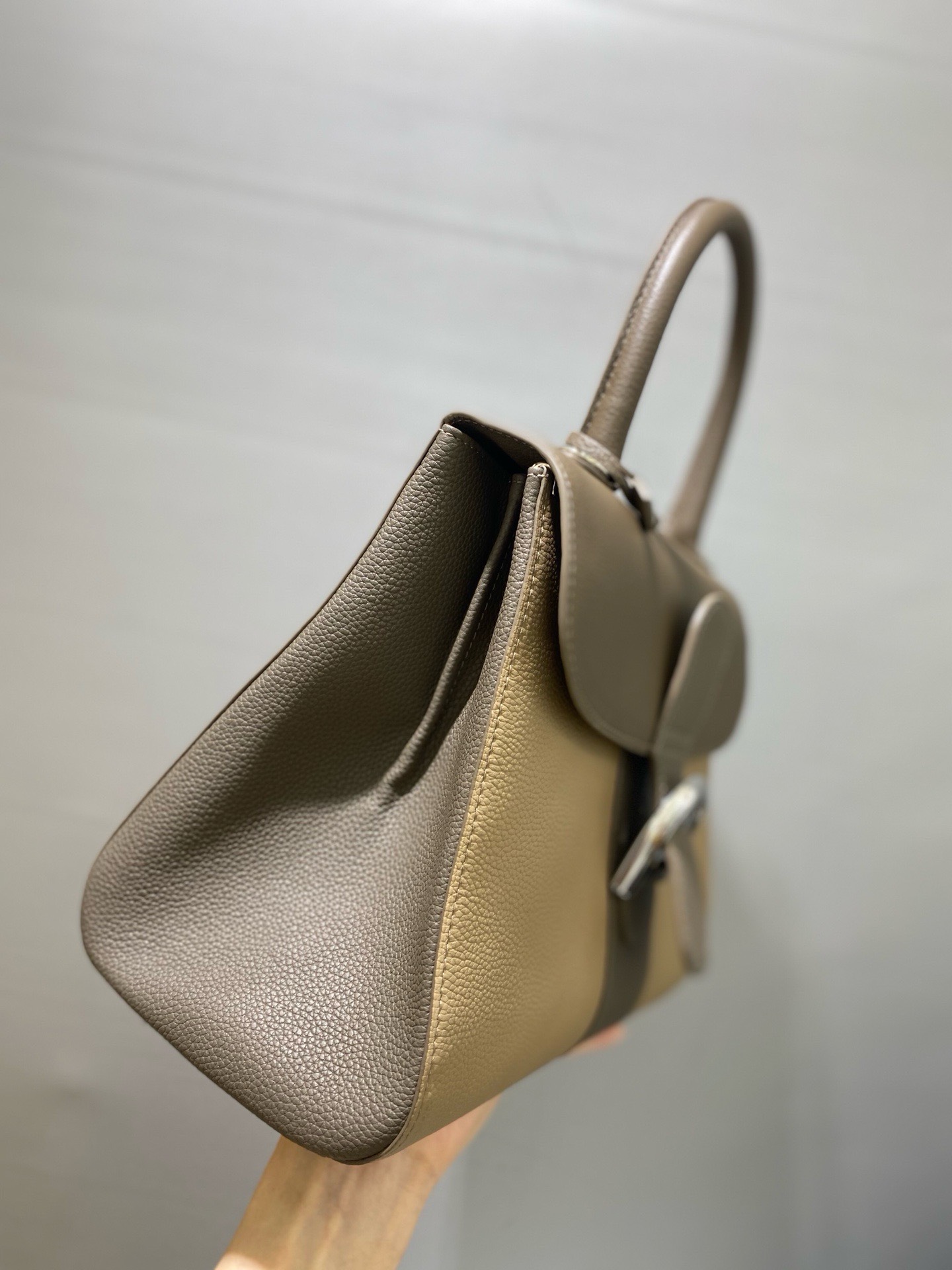 Bagsaaa Delvaux MM Brillant Satchel Grey & Taupe