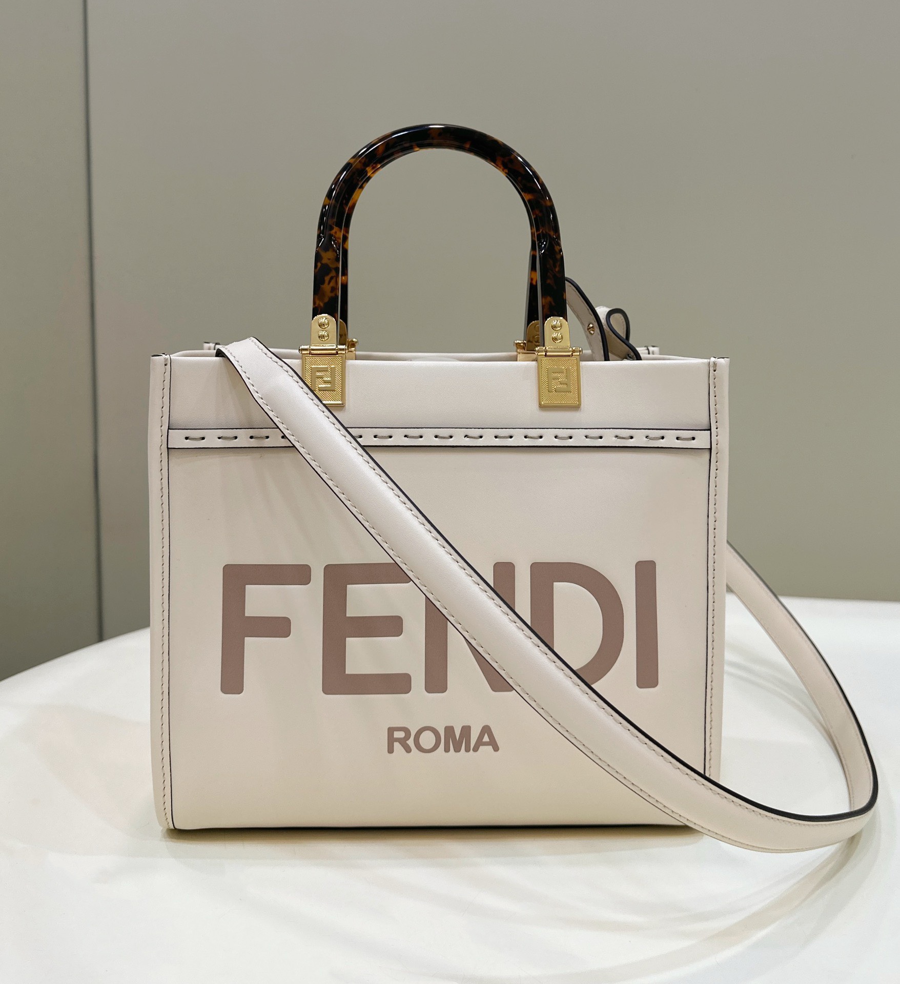 Bagsaaa F**di Sunshine White Small Tote - 25.5x12x23cm