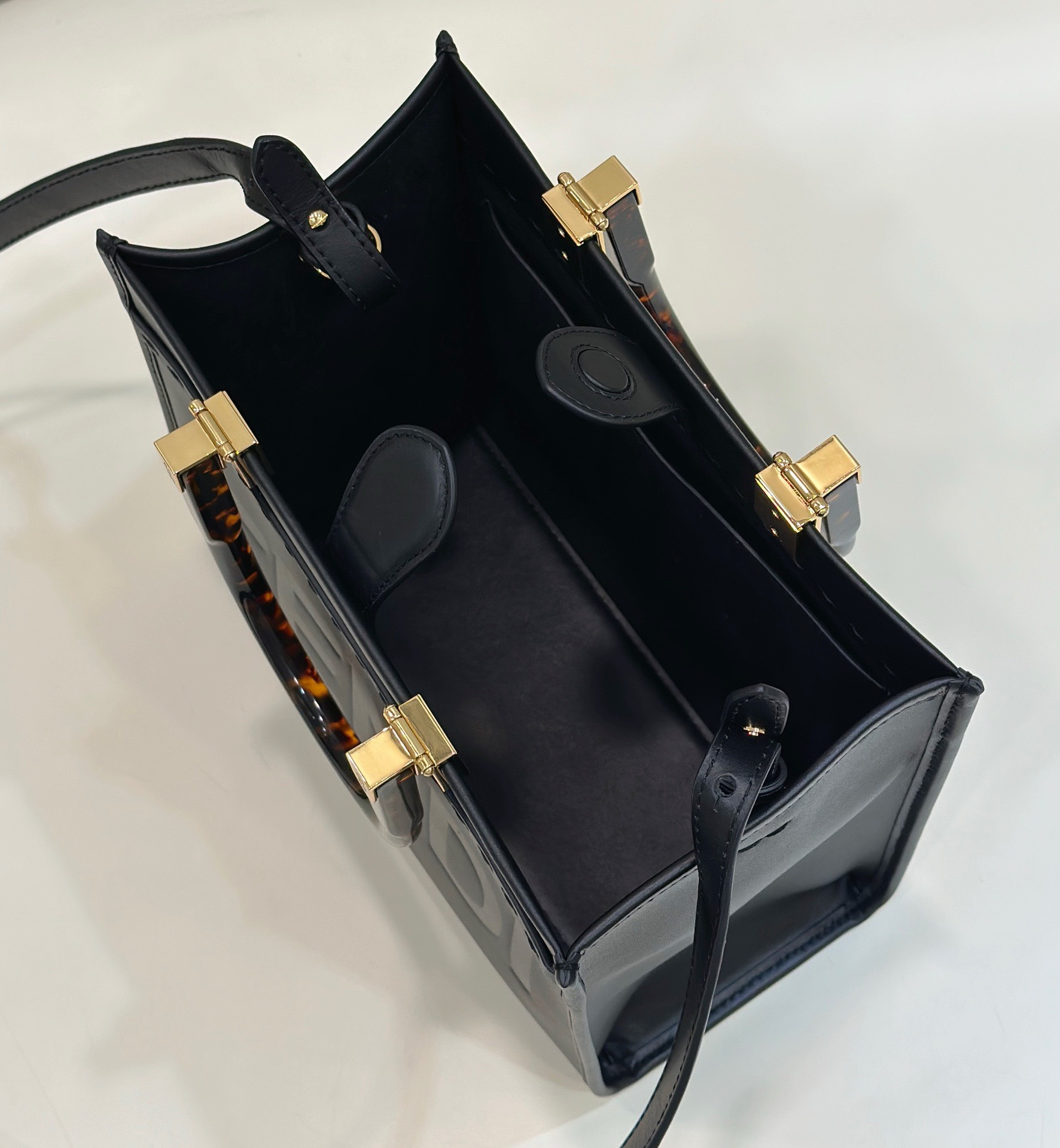 Bagsaaa F**di Sunshine Black Small Tote - 25.5x12x23cm