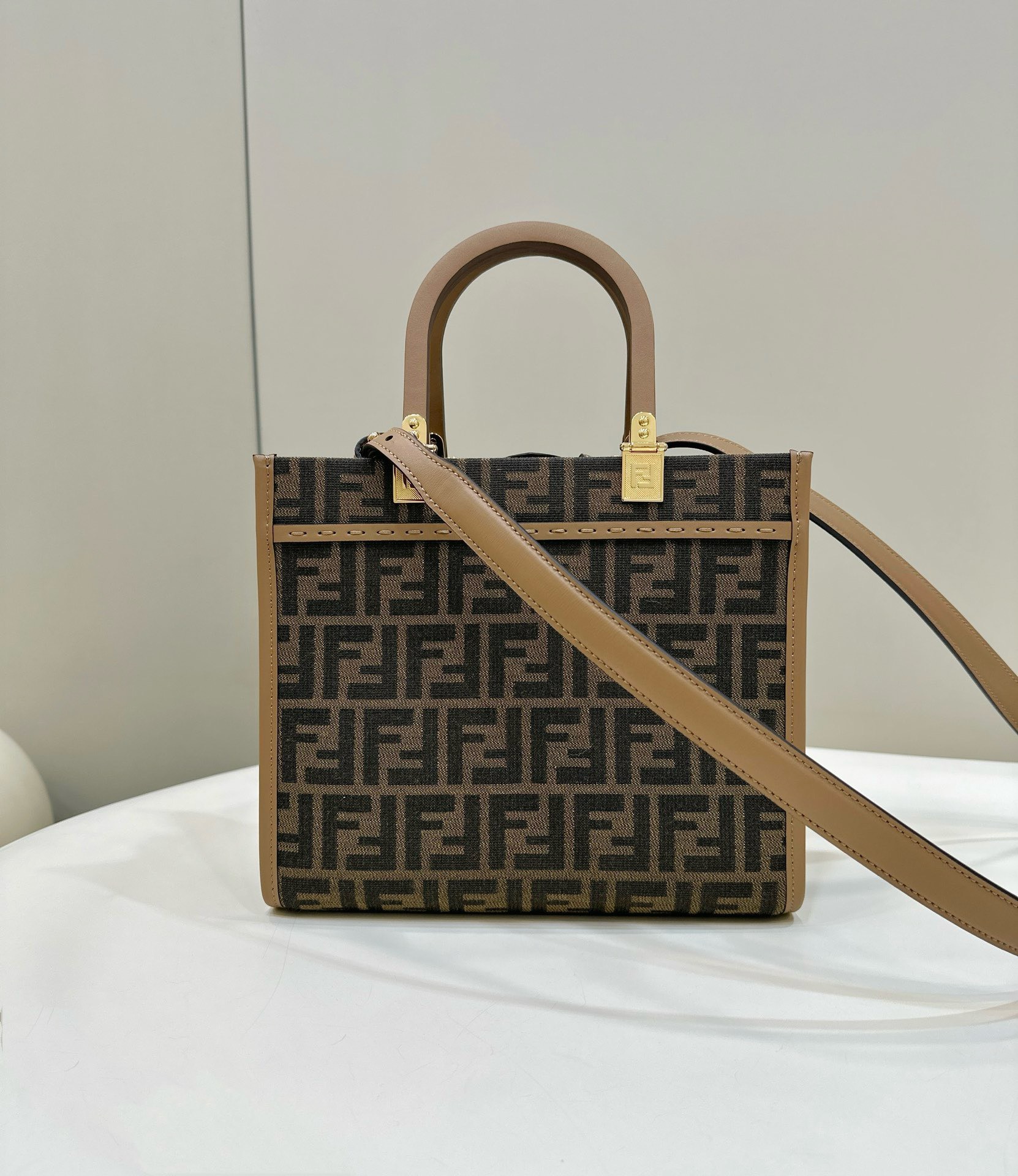Bagsaaa F**di Sunshine Small Brown FF jacquard fabric bag - 25.5x12x22.5cm