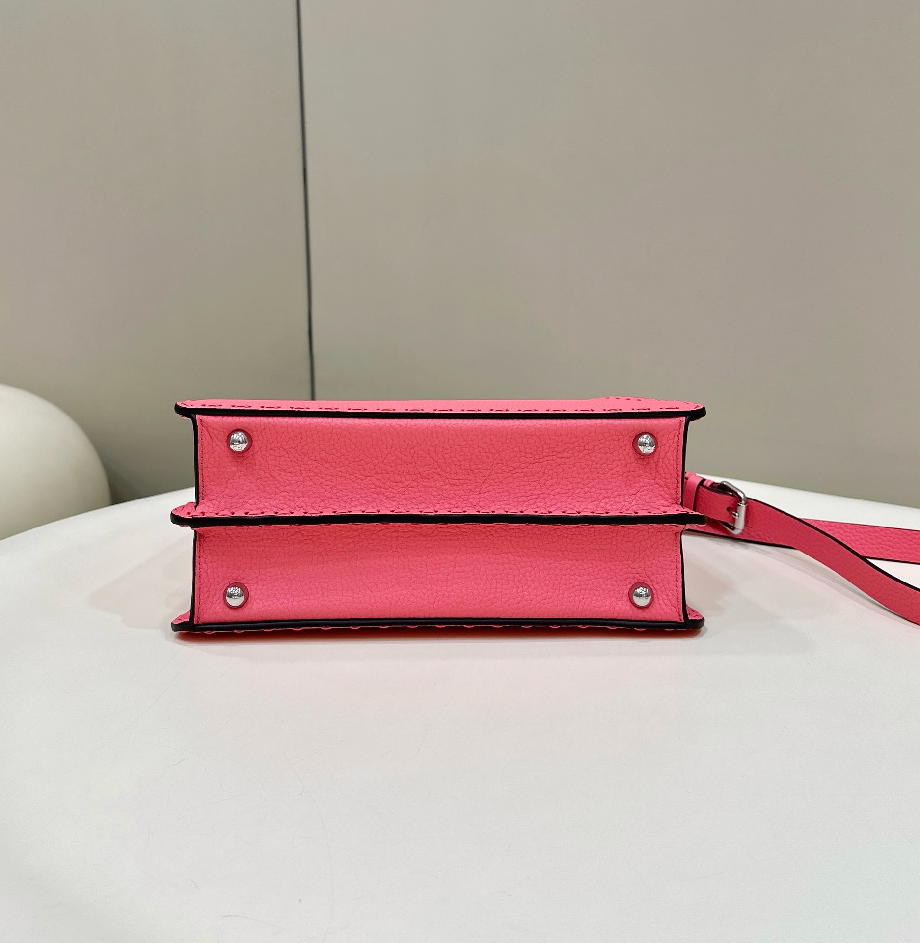 Bagsaaa F**di Peekaboo ISeeU Small Midnight Pink Selleria bag with oversized topstitching