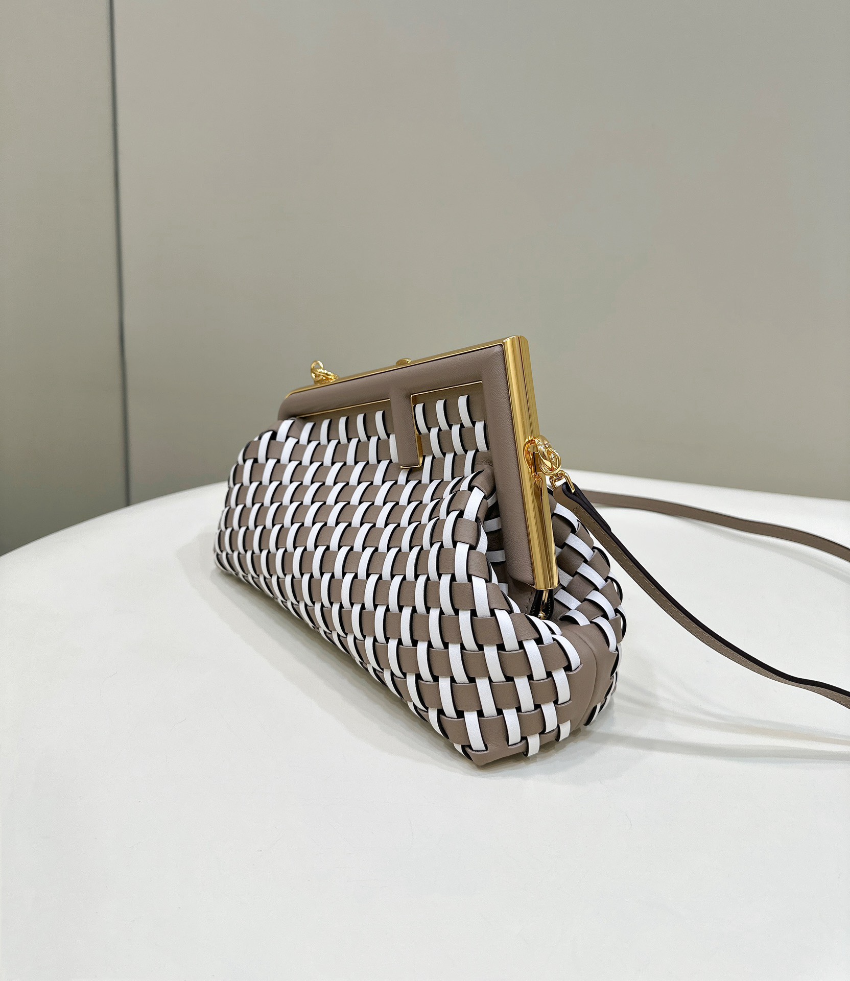 Bagsaaa F**di First Small braided leather bag taupe & white - 26x18x9.5cm