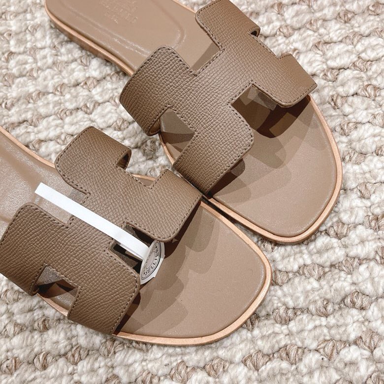 Bagsaaa H**me5 Oran Slides