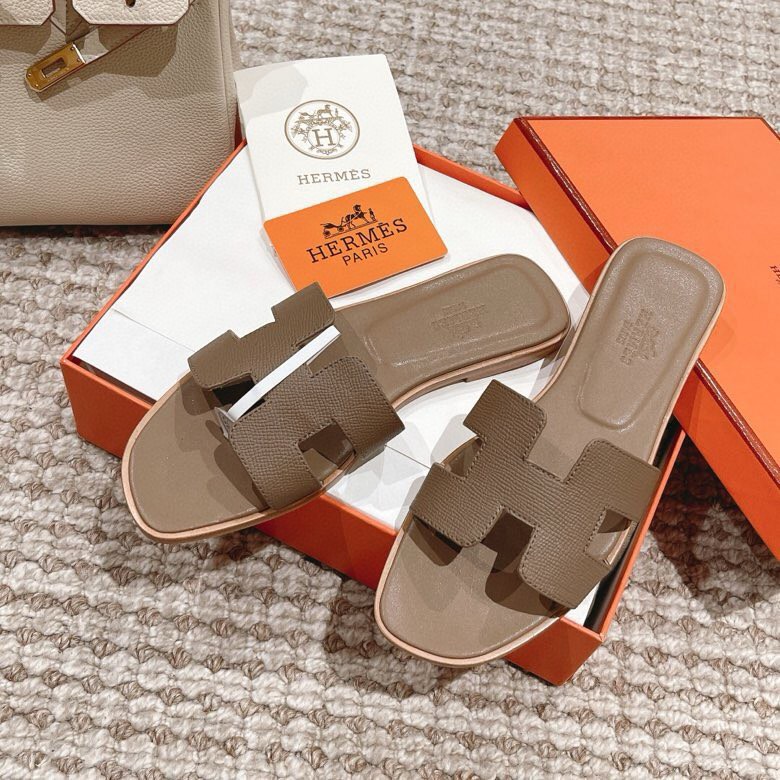 Bagsaaa H**me5 Oran Slides