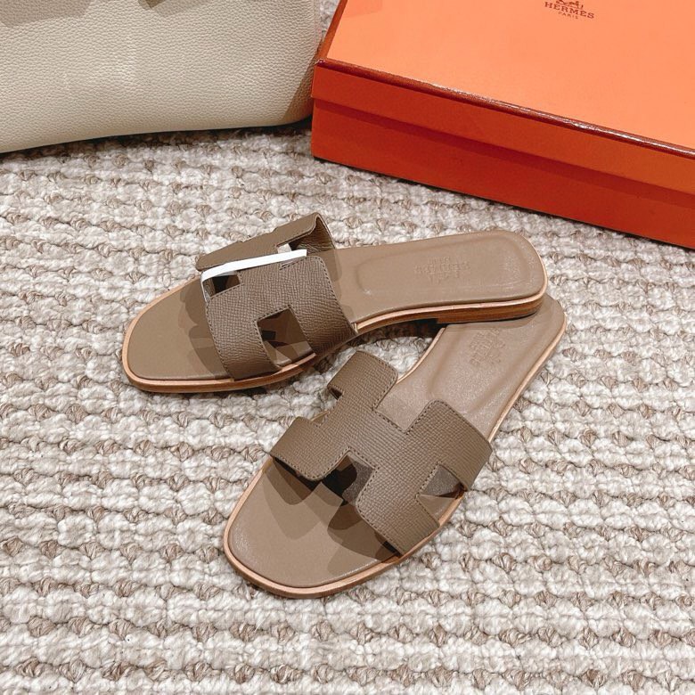 Bagsaaa H**me5 Oran Slides