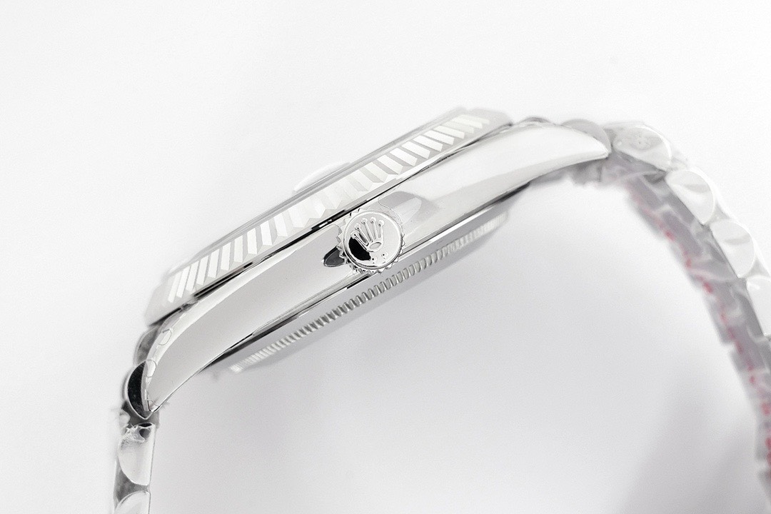 Bagsaaa R01ex Day-Date 40 Black/18 carat white gold 40mm