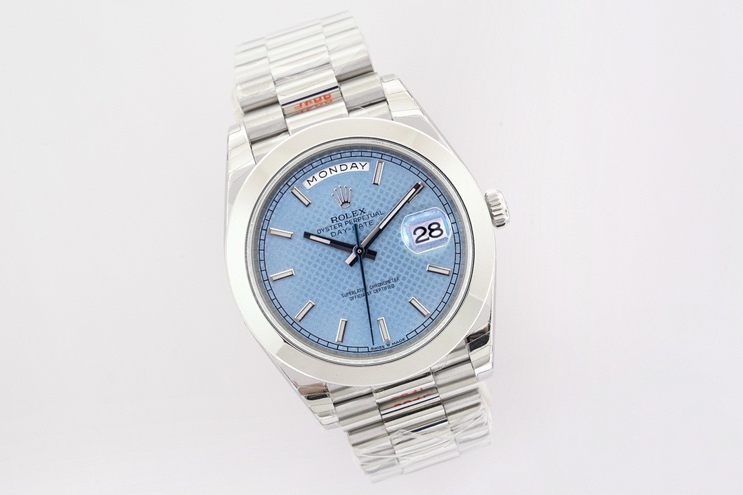 Bagsaaa R01ex Day-Date 40 Blue/18 carat white gold 40mm