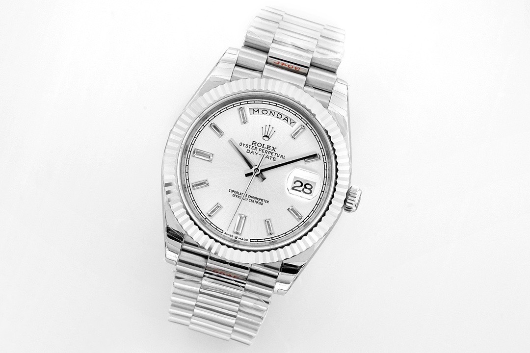 Bagsaaa R01ex Day-Date 40 White/18 carat white gold 40mm