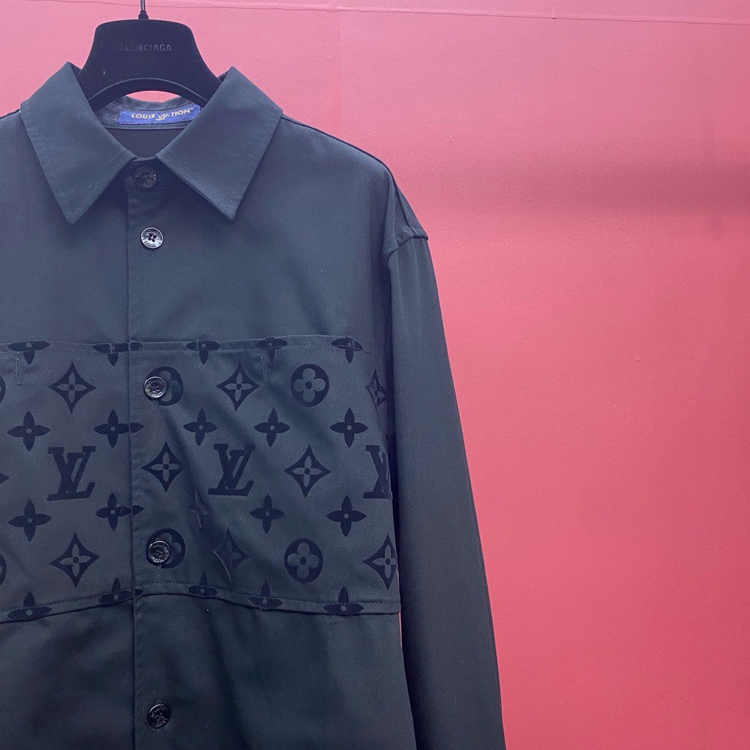 Bagsaaa L0vis Vvtt0n Flocked Casual Cotton Overshirt