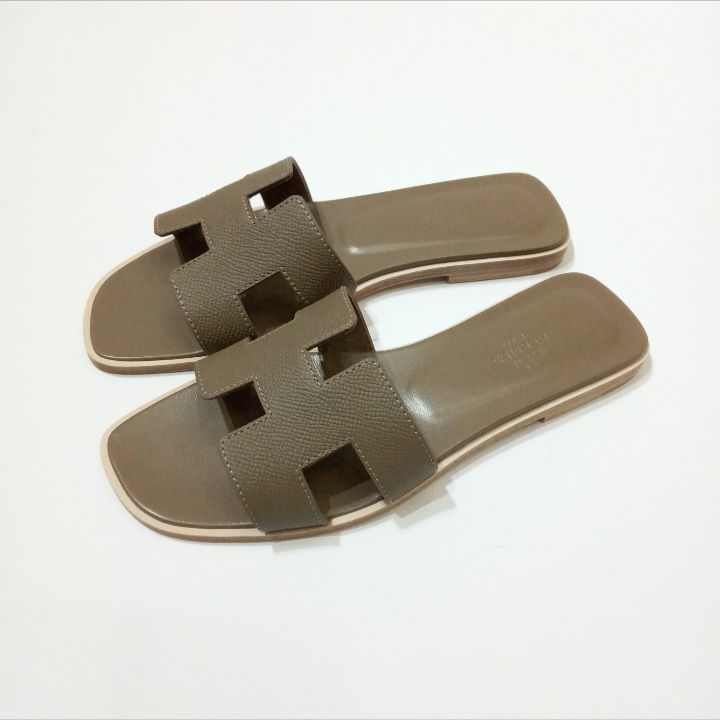 Bagsaaa H**me5 Oran Etoupe Slides