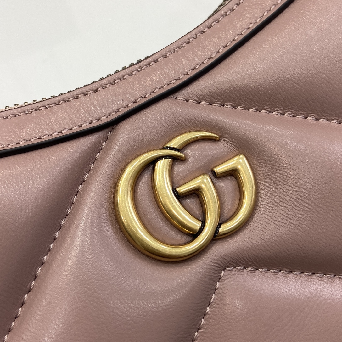 Bagsaaa Gvc*1 GG Marmont Small Shoulder Bag Pink - 17x 26x 4cm