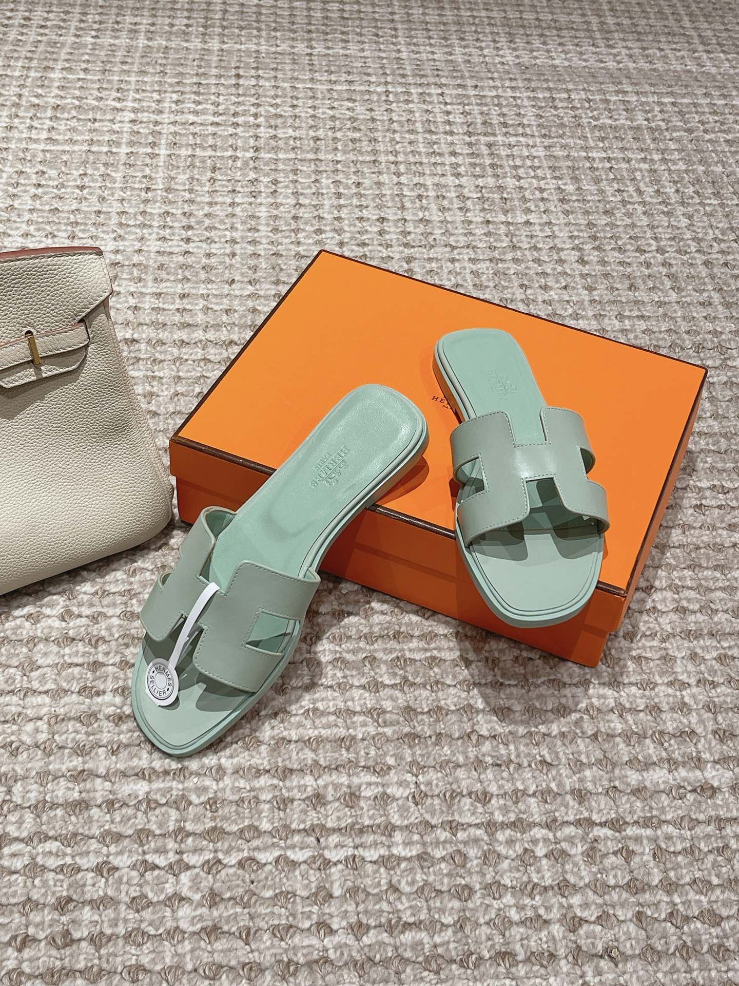 Bagsaaa H**me5 Oran Sandal Vert Deau